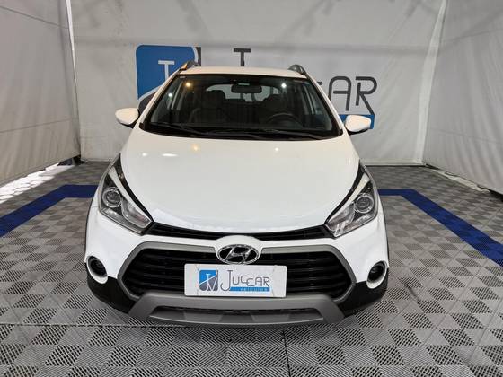 HYUNDAI HB20X 1.6 16V PREMIUM FLEX 4P AUTOMÁTICO